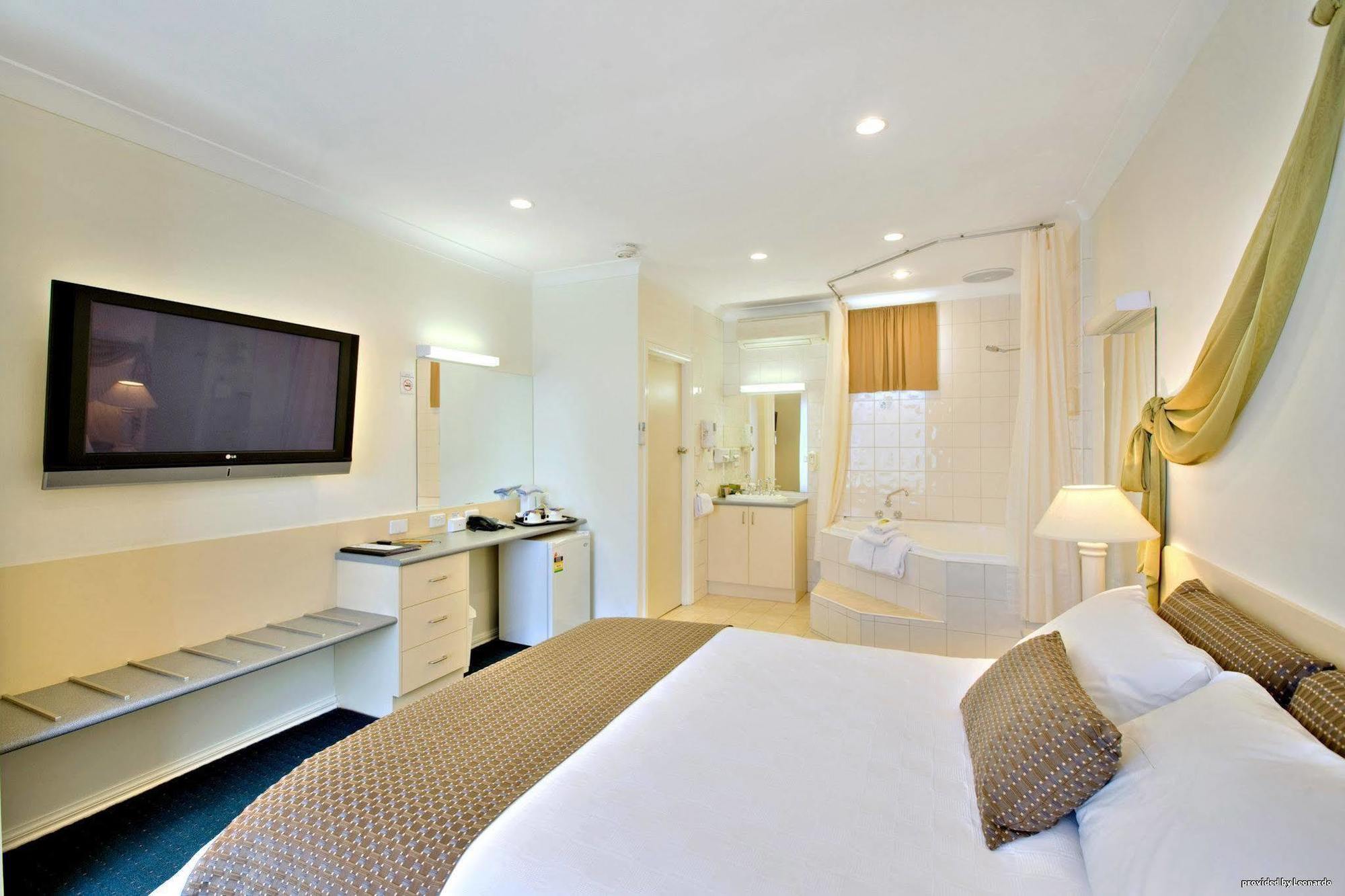 Melbourne'S Princes Park Hotel Buitenkant foto
