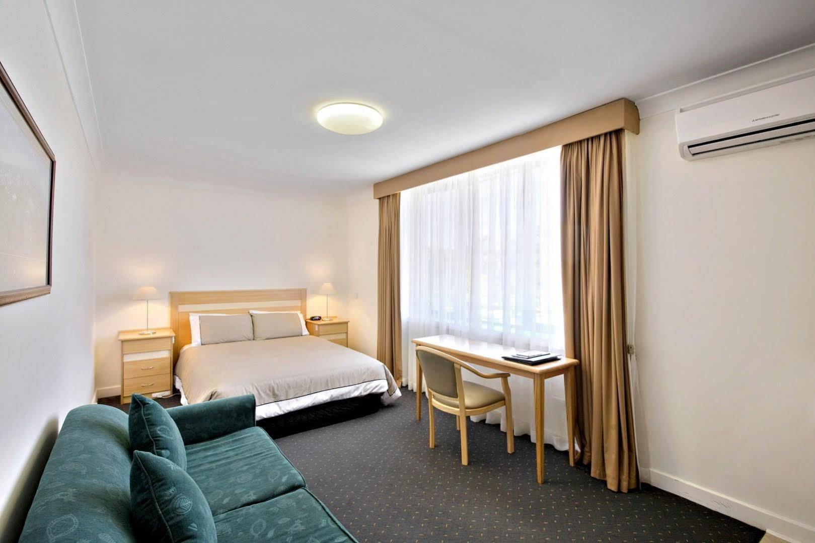 Melbourne'S Princes Park Hotel Buitenkant foto